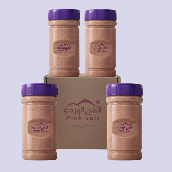 عبوة ملح وردي تحتوي على 4 زجاجات بوزن 500 غرام